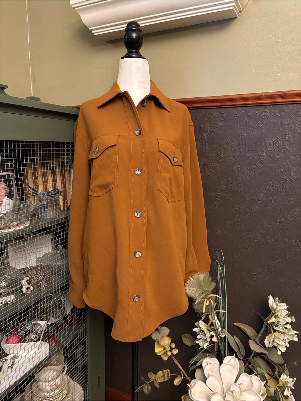 Aritzia Wilfred “The Ganna” shirt jacket, XXS Crepette Camel oversized Shacket - Picture 16 of 16